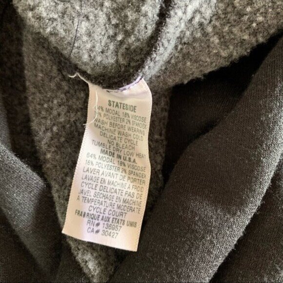 Stateside Pullover Sweater Medium Black Minimalist Cozy Loungewear - Picture 6 of 7